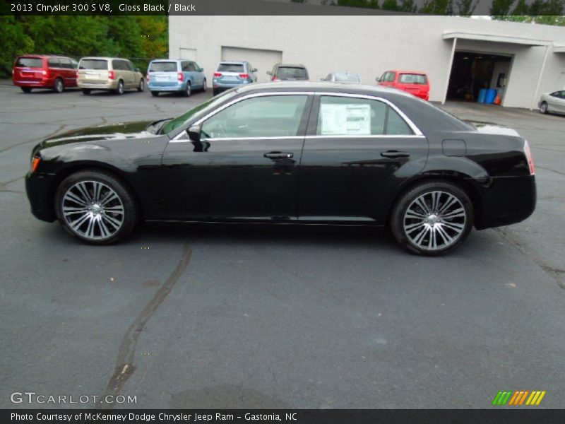 Gloss Black / Black 2013 Chrysler 300 S V8