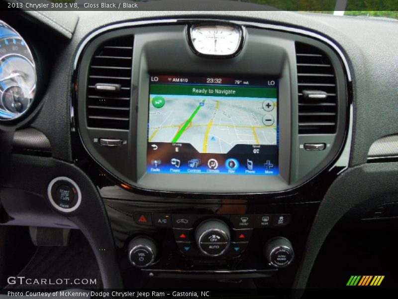 Gloss Black / Black 2013 Chrysler 300 S V8
