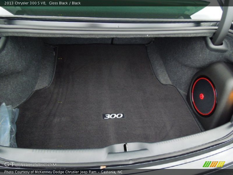 Gloss Black / Black 2013 Chrysler 300 S V8