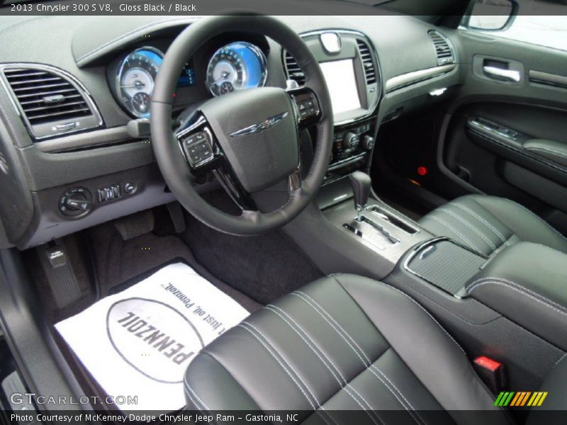 Gloss Black / Black 2013 Chrysler 300 S V8