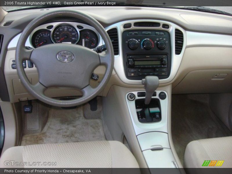 Oasis Green Pearl / Ivory Beige 2006 Toyota Highlander V6 4WD