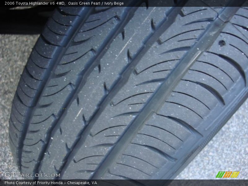 Oasis Green Pearl / Ivory Beige 2006 Toyota Highlander V6 4WD