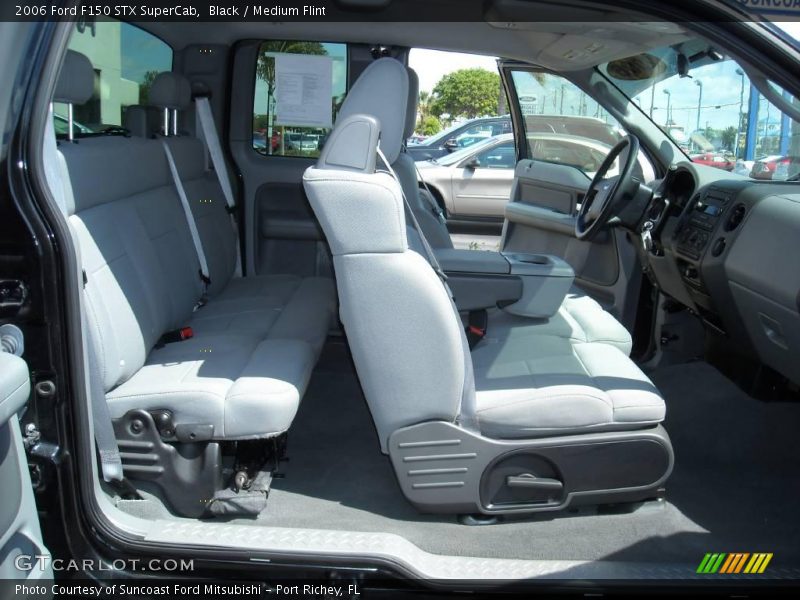 Black / Medium Flint 2006 Ford F150 STX SuperCab