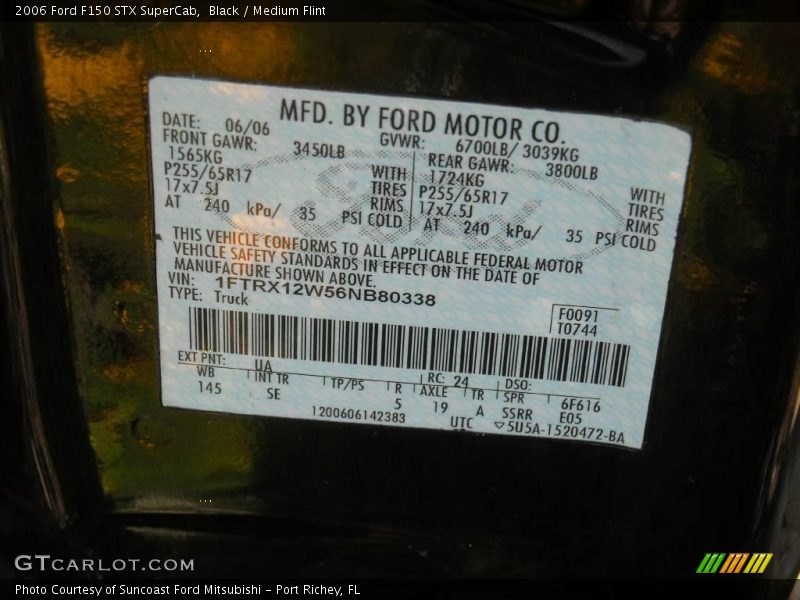 Black / Medium Flint 2006 Ford F150 STX SuperCab