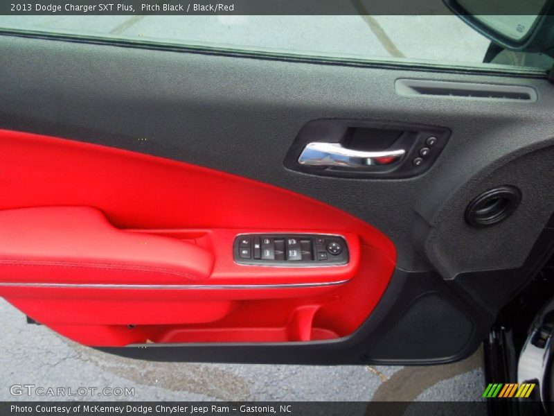 Pitch Black / Black/Red 2013 Dodge Charger SXT Plus