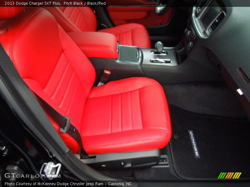 Pitch Black / Black/Red 2013 Dodge Charger SXT Plus