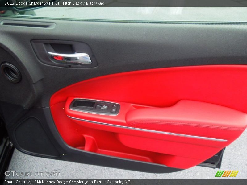 Pitch Black / Black/Red 2013 Dodge Charger SXT Plus