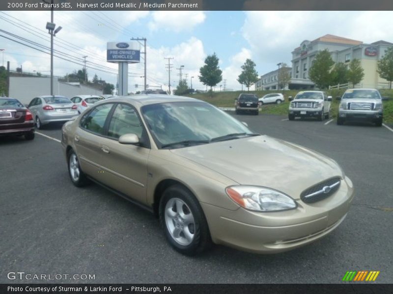Harvest Gold Metallic / Medium Parchment 2000 Ford Taurus SES