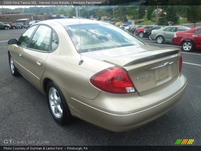Harvest Gold Metallic / Medium Parchment 2000 Ford Taurus SES