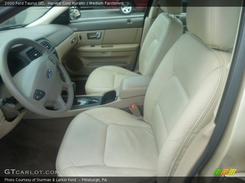 Harvest Gold Metallic / Medium Parchment 2000 Ford Taurus SES