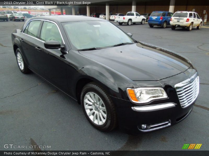 Gloss Black / Black/Light Frost Beige 2013 Chrysler 300