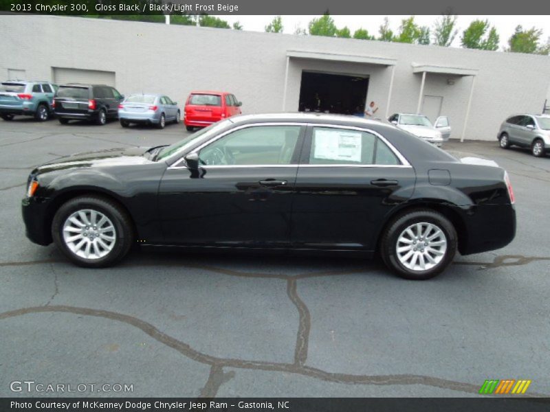 Gloss Black / Black/Light Frost Beige 2013 Chrysler 300