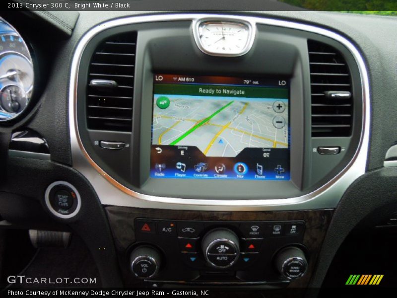 Navigation of 2013 300 C