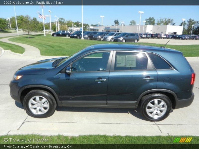 Pacific Blue / Black 2012 Kia Sorento LX