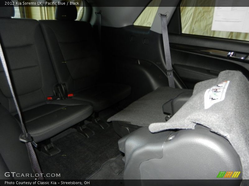Pacific Blue / Black 2012 Kia Sorento LX