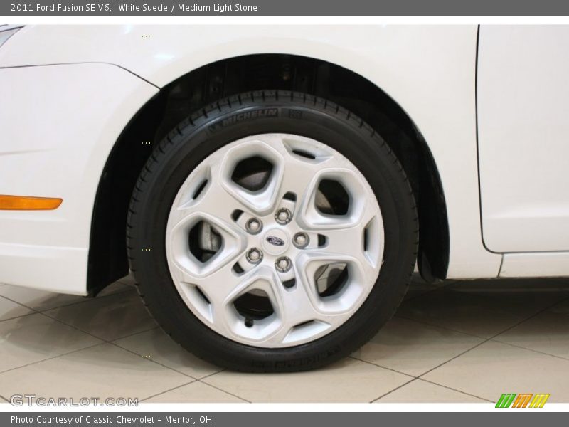 White Suede / Medium Light Stone 2011 Ford Fusion SE V6