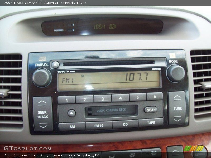 Aspen Green Pearl / Taupe 2002 Toyota Camry XLE