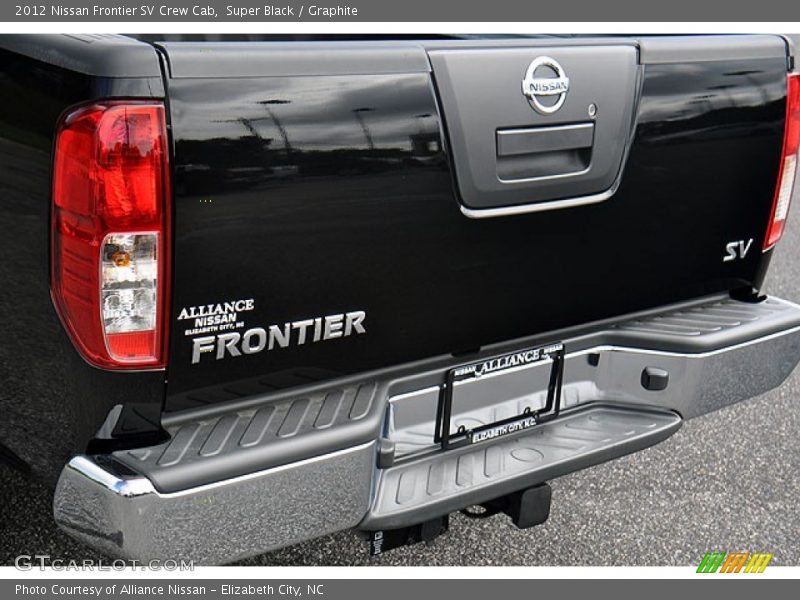 Super Black / Graphite 2012 Nissan Frontier SV Crew Cab