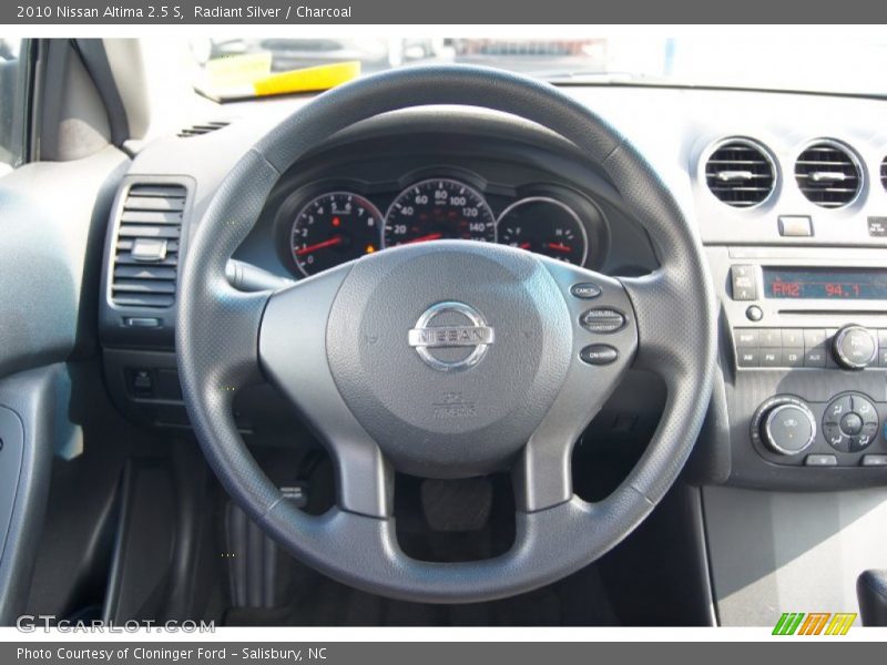 Radiant Silver / Charcoal 2010 Nissan Altima 2.5 S