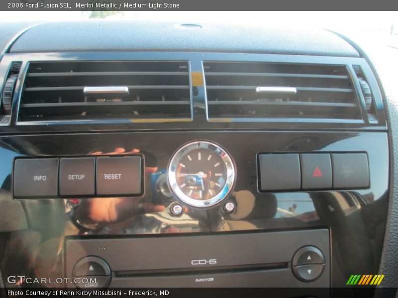 Merlot Metallic / Medium Light Stone 2006 Ford Fusion SEL