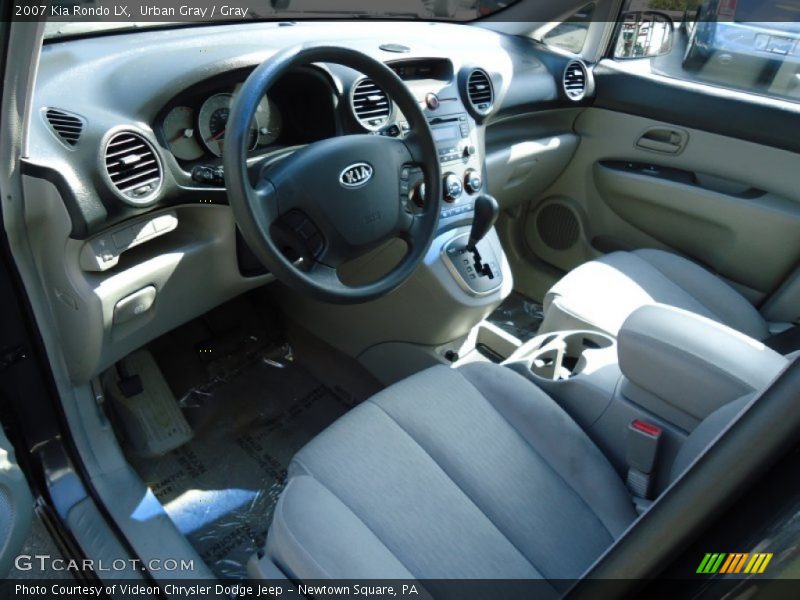 Urban Gray / Gray 2007 Kia Rondo LX