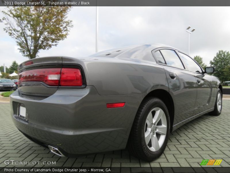 Tungsten Metallic / Black 2011 Dodge Charger SE