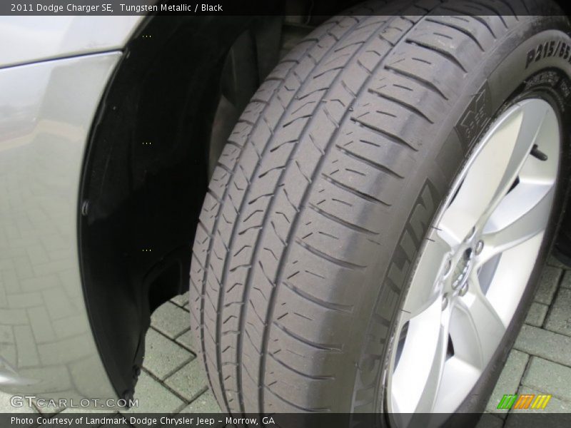 Tungsten Metallic / Black 2011 Dodge Charger SE