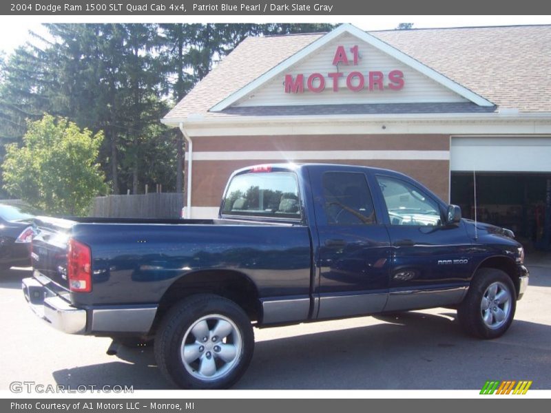 Patriot Blue Pearl / Dark Slate Gray 2004 Dodge Ram 1500 SLT Quad Cab 4x4
