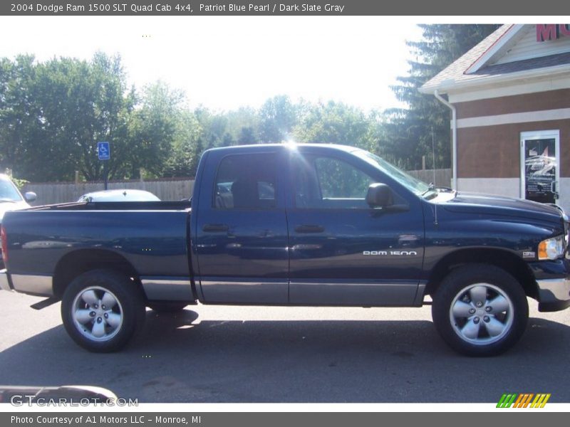 Patriot Blue Pearl / Dark Slate Gray 2004 Dodge Ram 1500 SLT Quad Cab 4x4