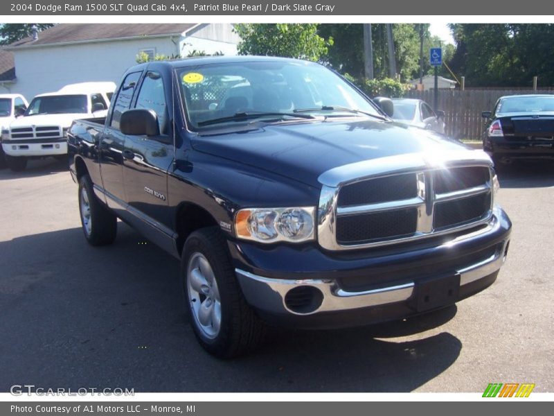 Patriot Blue Pearl / Dark Slate Gray 2004 Dodge Ram 1500 SLT Quad Cab 4x4