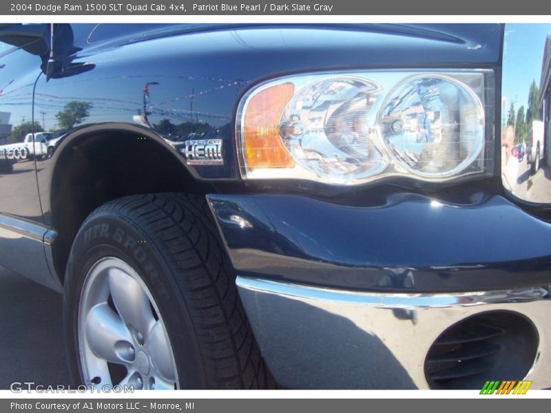 Patriot Blue Pearl / Dark Slate Gray 2004 Dodge Ram 1500 SLT Quad Cab 4x4