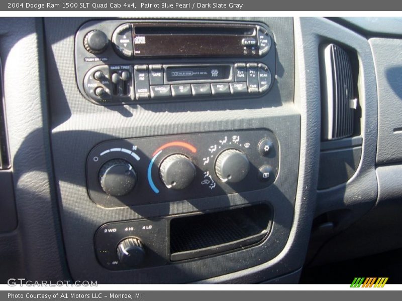 Controls of 2004 Ram 1500 SLT Quad Cab 4x4