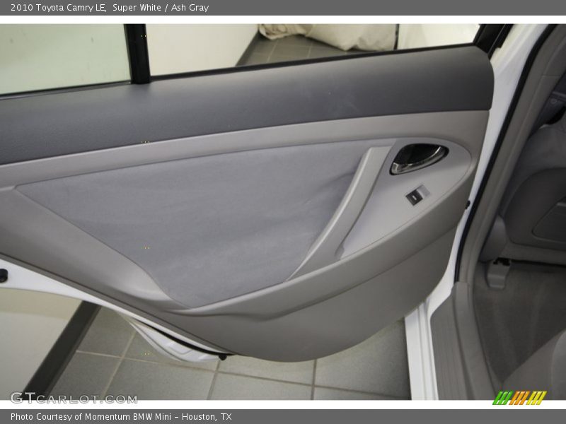 Super White / Ash Gray 2010 Toyota Camry LE