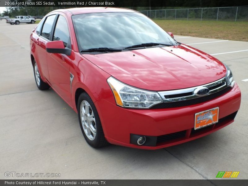 Vermillion Red / Charcoal Black 2008 Ford Focus SES Sedan