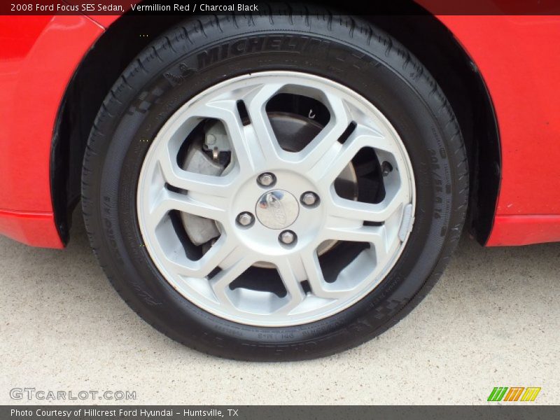 Vermillion Red / Charcoal Black 2008 Ford Focus SES Sedan