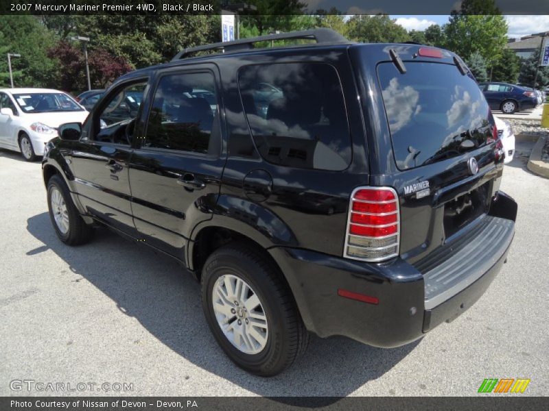  2007 Mariner Premier 4WD Black