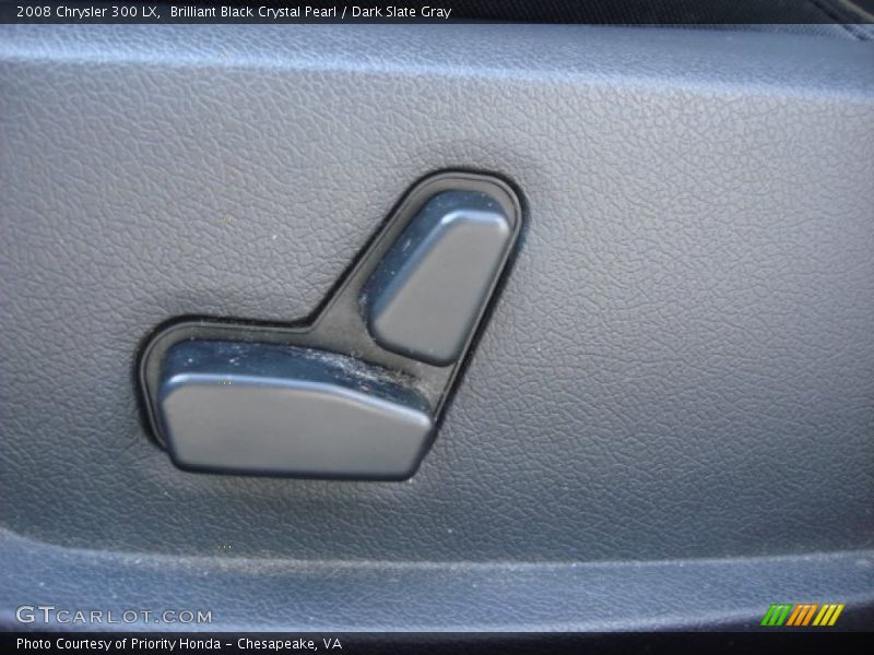 Brilliant Black Crystal Pearl / Dark Slate Gray 2008 Chrysler 300 LX