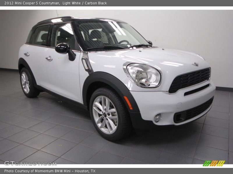 Light White / Carbon Black 2012 Mini Cooper S Countryman