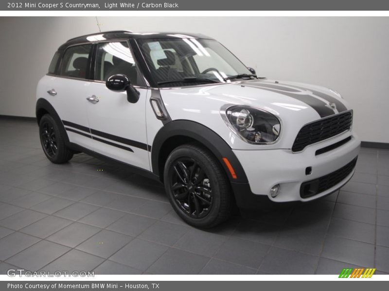 Light White / Carbon Black 2012 Mini Cooper S Countryman