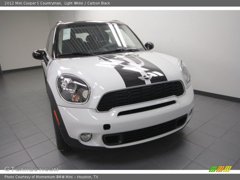 Light White / Carbon Black 2012 Mini Cooper S Countryman