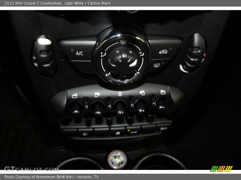 Light White / Carbon Black 2012 Mini Cooper S Countryman