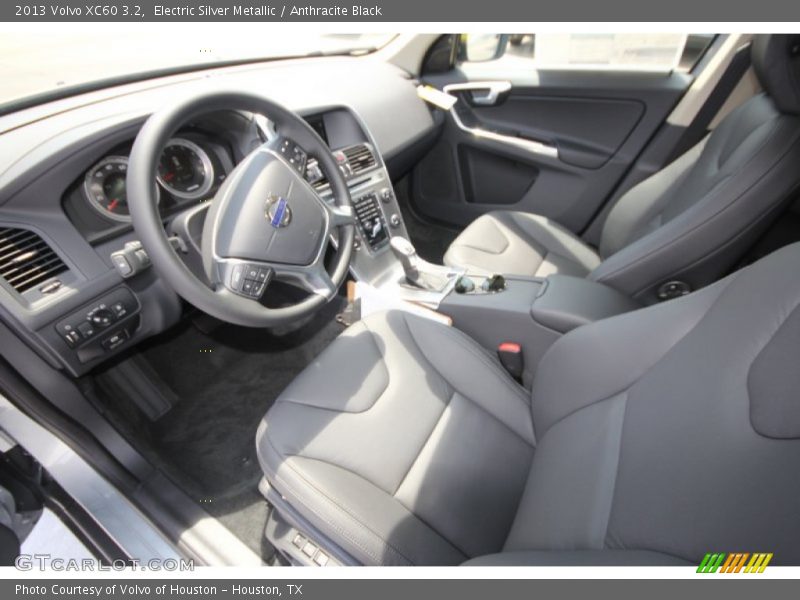 Electric Silver Metallic / Anthracite Black 2013 Volvo XC60 3.2