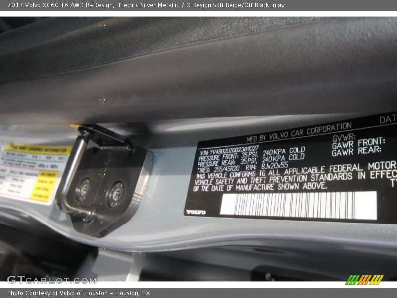 Electric Silver Metallic / R Design Soft Beige/Off Black Inlay 2013 Volvo XC60 T6 AWD R-Design