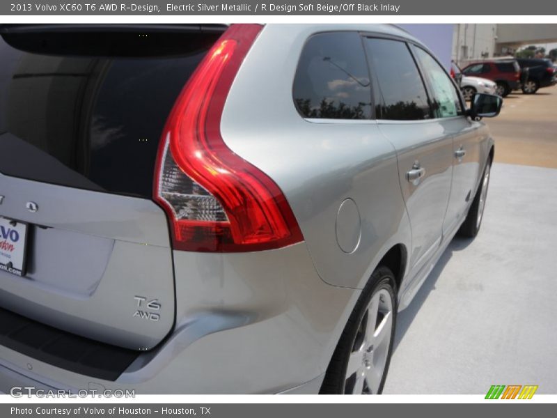 Electric Silver Metallic / R Design Soft Beige/Off Black Inlay 2013 Volvo XC60 T6 AWD R-Design