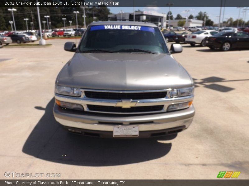 Light Pewter Metallic / Tan 2002 Chevrolet Suburban 1500 LT