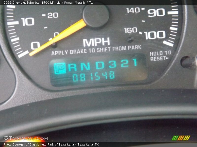 Light Pewter Metallic / Tan 2002 Chevrolet Suburban 1500 LT