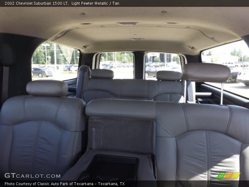 Light Pewter Metallic / Tan 2002 Chevrolet Suburban 1500 LT