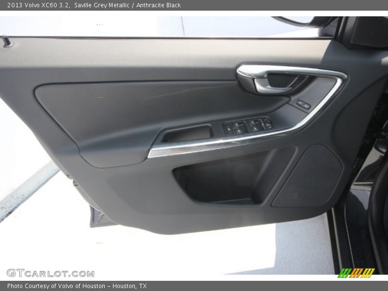 Saville Grey Metallic / Anthracite Black 2013 Volvo XC60 3.2