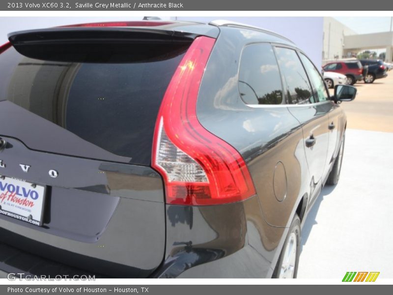 Saville Grey Metallic / Anthracite Black 2013 Volvo XC60 3.2
