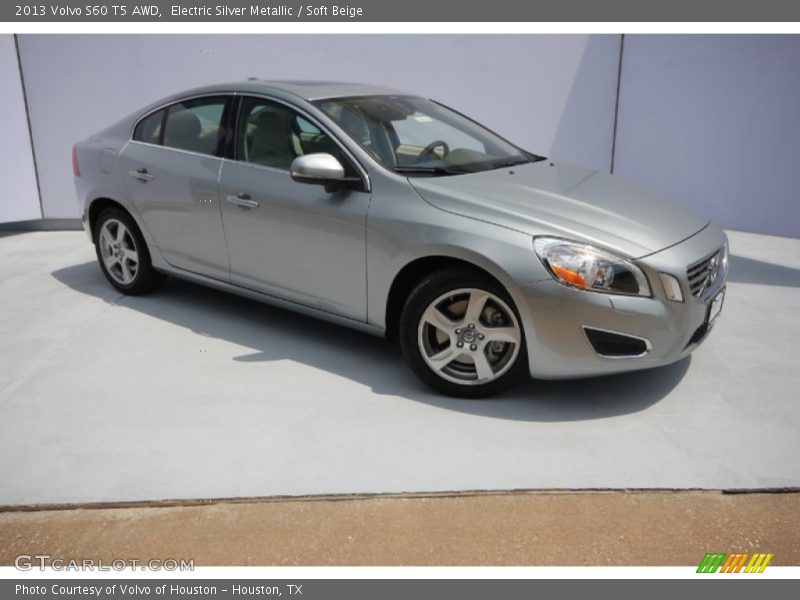 Electric Silver Metallic / Soft Beige 2013 Volvo S60 T5 AWD